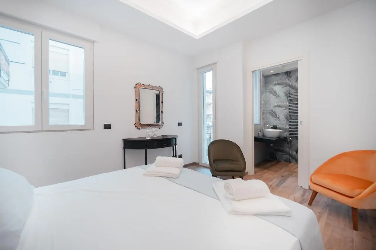 Al Cavaliere Design Apartment Downtown Cefalu Italy