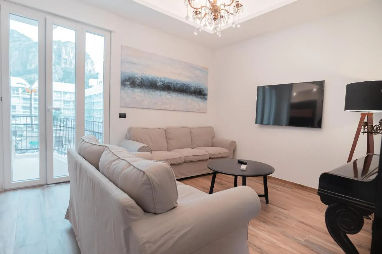 Al Cavaliere Design Apartment Downtown Cefalu